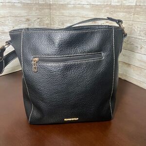 Montana West‎ Red Label